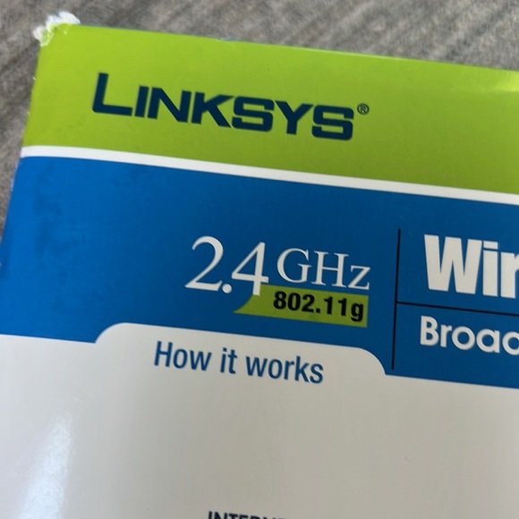 Linksys 2.4GJz Wireless G Broadband Router.  NIB - Picture 7 of 10